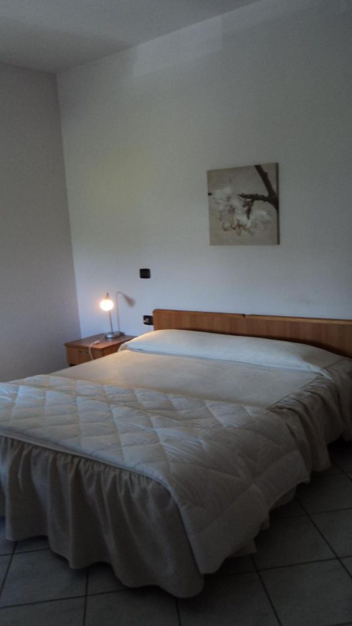Hotel Cinzia Savignano sul Panaro エクステリア 写真